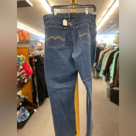 Wrangers Sz16X30 Jeans - Picture 1 of 3